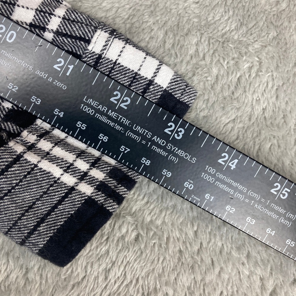 GAP Women's Black White Plaid Long Sleeve Button Up Flannel Shirt Size Large‎ - Picture 7 of 9
